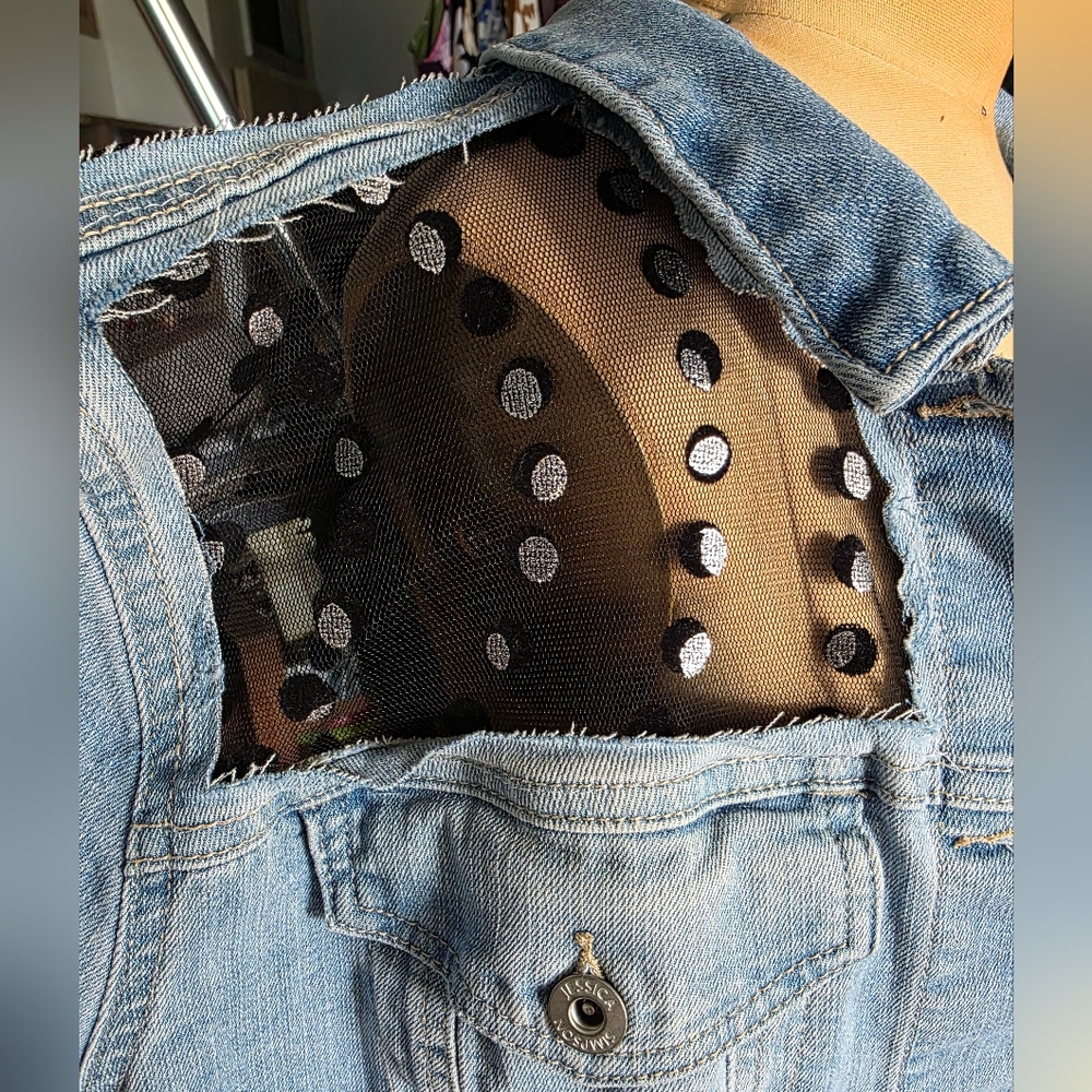 "Just A Phase" Custom Upcyled Moon Phase Jean Jacket Sz 2x - Picture 6 of 10